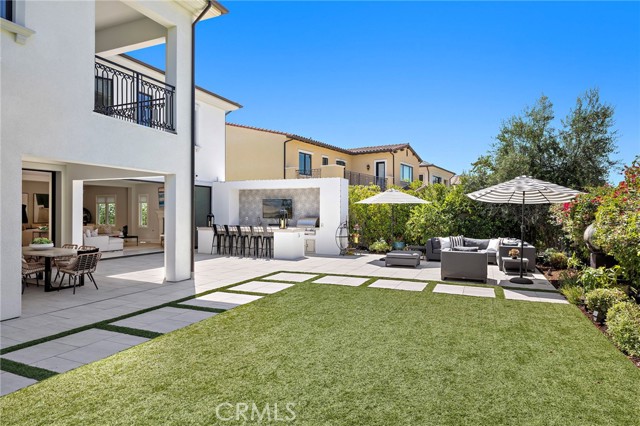 Detail Gallery Image 7 of 54 For 93 Interstellar, Irvine,  CA 92618 - 6 Beds | 6/1 Baths