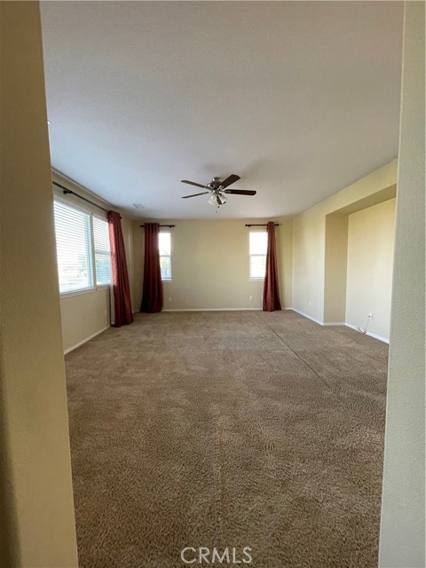 13071 Heywood Street, Victorville CA: https://media.crmls.org/medias/113ac9d0-4f8a-4c20-a374-154d4cfddf1b.jpg