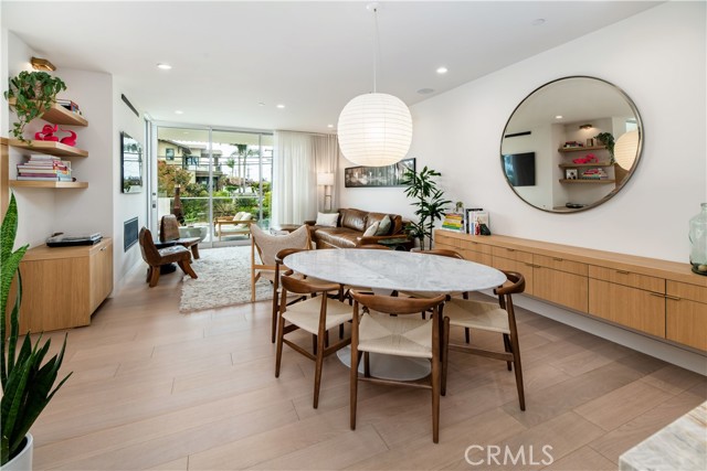 68 E F Street, Encinitas CA: https://media.crmls.org/medias/113c7be4-710f-4f3b-9171-2d716540dd22.jpg