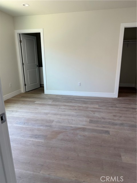 11827 Art St, Sun Valley CA: https://media.crmls.org/medias/113c9eee-ab51-49a0-8a01-803d568539e8.jpg