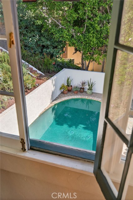 Image 25 of 42 For 4631 Ladera  