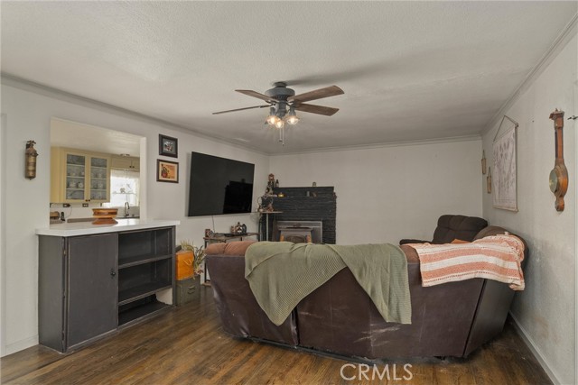 Detail Gallery Image 4 of 30 For 5805 Gradley, Paradise,  CA 95969 - 3 Beds | 2 Baths