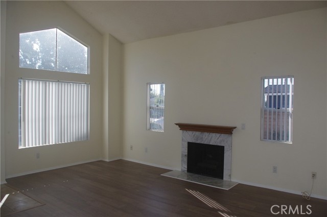 Detail Gallery Image 4 of 34 For 421 S Flower Ave a,  Brea,  CA 92821 - 3 Beds | 2/1 Baths