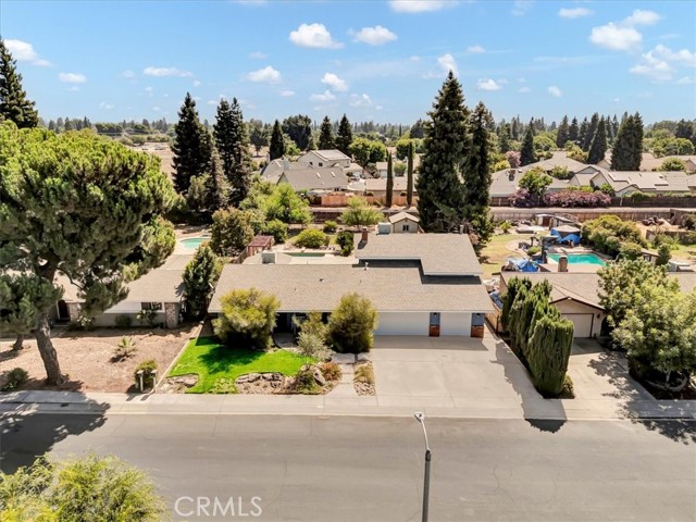 1328 S Cotta Street, Visalia CA: https://media.crmls.org/medias/113dca16-d6c6-43ae-ae50-493ae84a935e.jpg