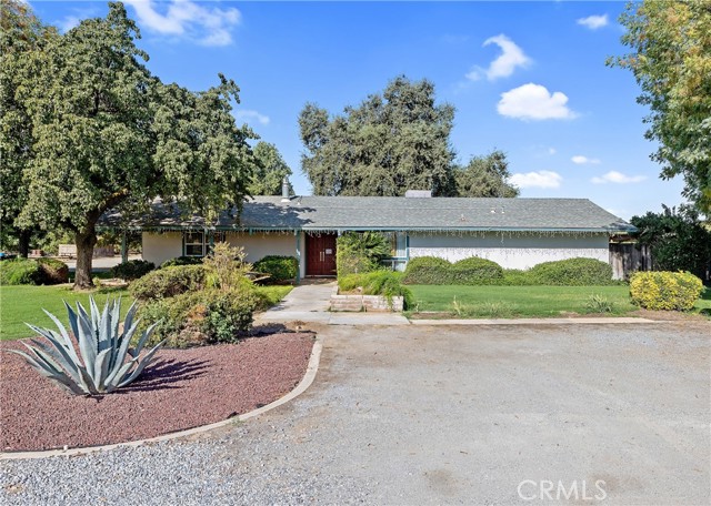 Detail Gallery Image 1 of 1 For 32215 Road 164, Visalia,  CA 93292 - 3 Beds | 2 Baths
