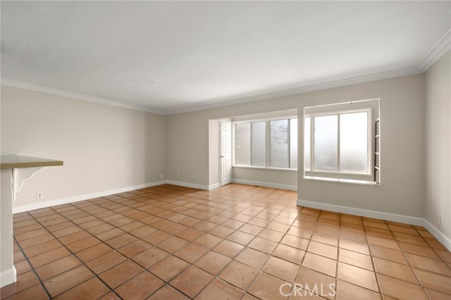 1187 E 3rd Street, Long Beach CA: https://media.crmls.org/medias/113ea469-5c4f-407e-b416-735c253a3f69.jpg