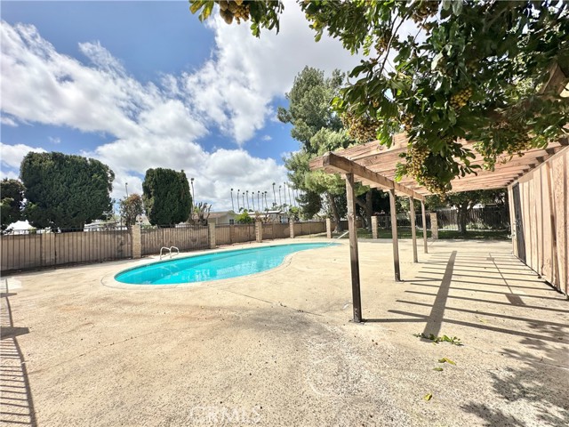 Detail Gallery Image 38 of 40 For 128 Fairview St #1,  Santa Ana,  CA 92704 - 3 Beds | 2/1 Baths