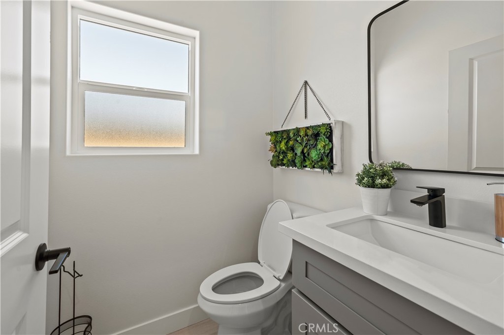 MLS #OC25253896 image #41