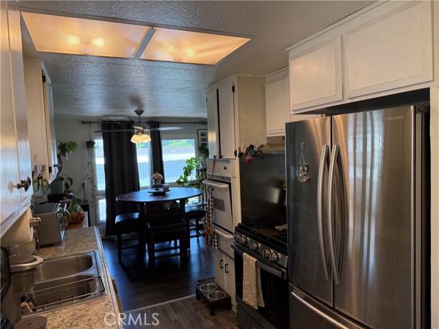 5803 Mission Blvd Boulevard, Jurupa Valley CA: https://media.crmls.org/medias/113fa8ae-0806-4580-a208-abc924f779be.jpg