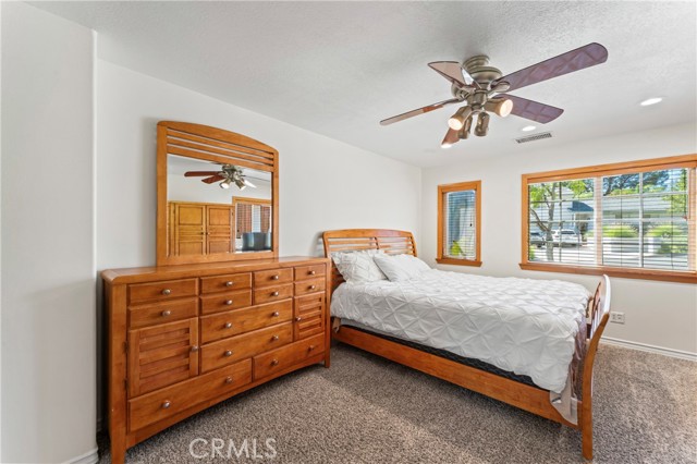 Detail Gallery Image 25 of 44 For 27932 Calypso Ln, Canyon Country,  CA 91351 - 4 Beds | 2 Baths