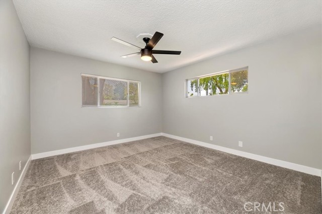 Detail Gallery Image 28 of 41 For 2111 Elsinore Rd, Riverside,  CA 92506 - 3 Beds | 2/1 Baths