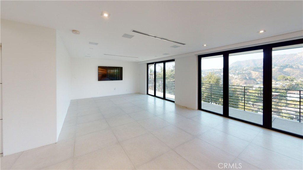 MLS #SR25261998 image #6