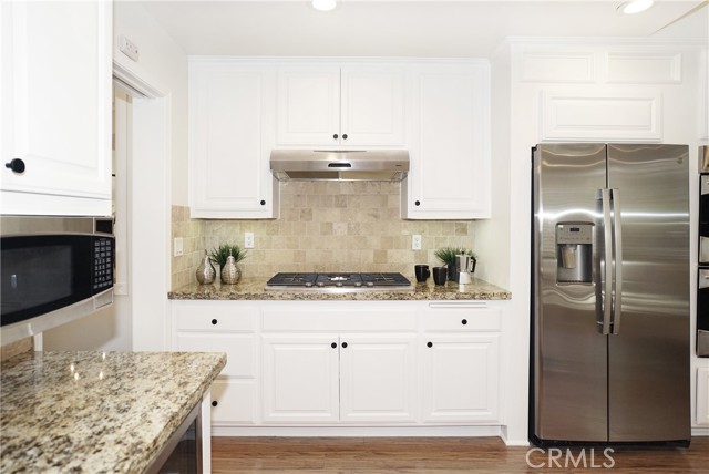 Detail Gallery Image 28 of 70 For 1074 Westcreek Ln, Westlake Village,  CA 91362 - 3 Beds | 2/1 Baths