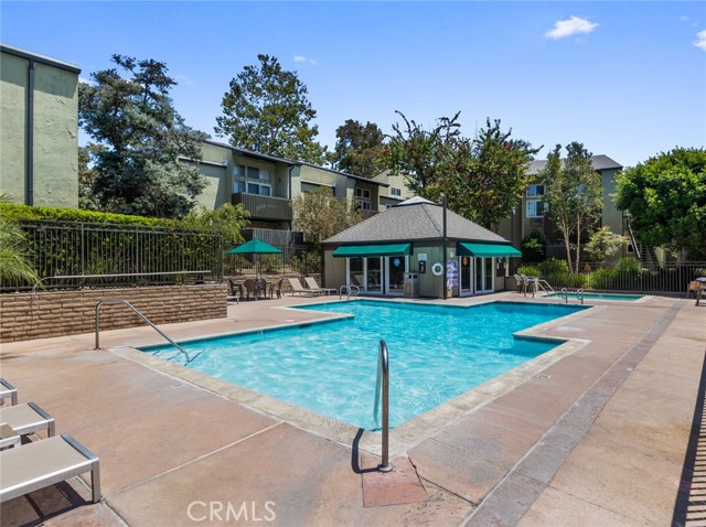 4919 Indian Wood Road, Culver City CA: https://media.crmls.org/medias/1142937c-2d1f-409f-9e30-91f5cb789e06.jpg