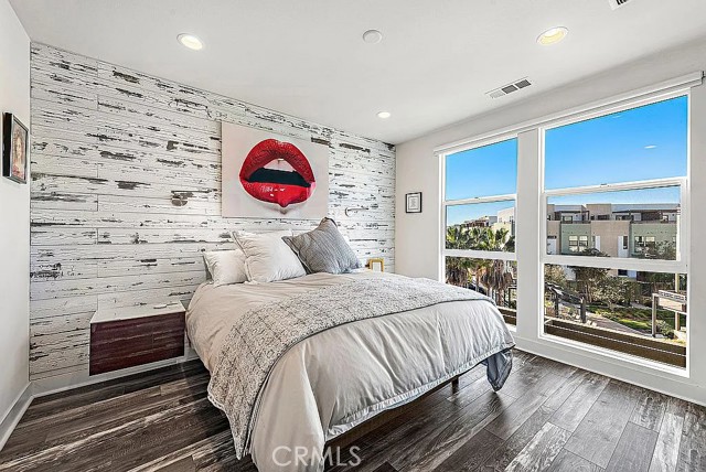 Detail Gallery Image 31 of 52 For 1651 Topanga, Costa Mesa,  CA 92627 - 3 Beds | 3/2 Baths