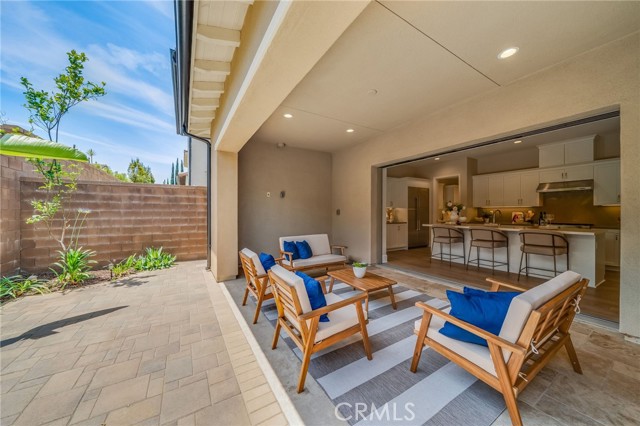 126 Paxton, Irvine CA: https://media.crmls.org/medias/114334d0-a0ca-4de1-8bbd-35ad6205b6e8.jpg