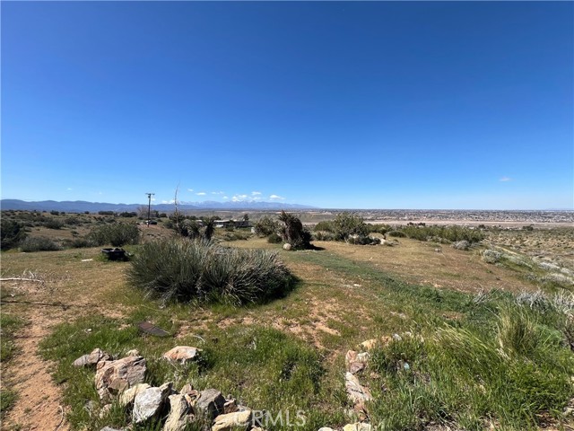 Detail Gallery Image 13 of 21 For 20474 Gemmill, Apple Valley,  CA 92308 - 3 Beds | 1 Baths