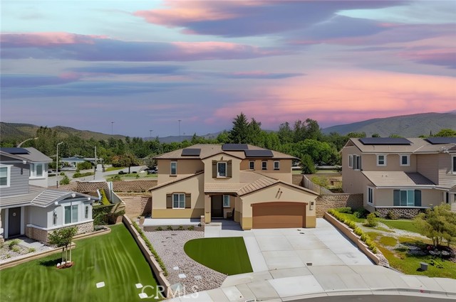34900 N Serrano Square, Yucaipa CA: https://media.crmls.org/medias/11439241-e625-41e6-829d-e10a2e9c6ecf.jpg