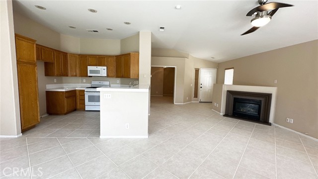 Image 5 of 18 For 22832 Canyon View Drive