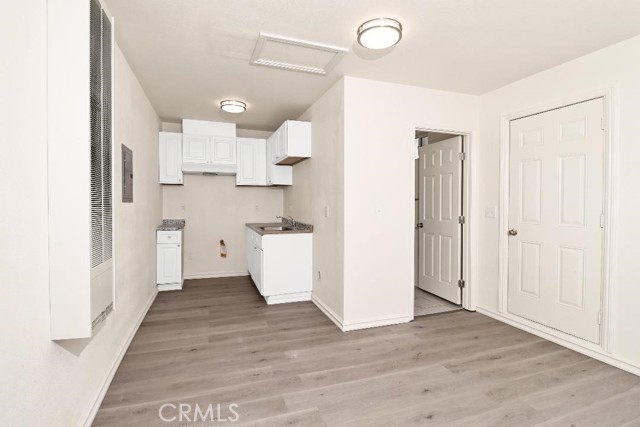 9411 Catawba Avenue, Fontana CA: https://media.crmls.org/medias/1144f9e2-3ea2-4c94-a49e-18862411e04d.jpg
