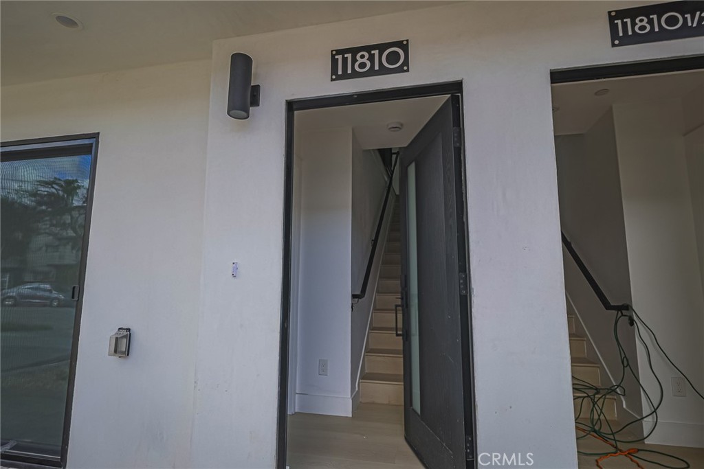 https://media.crmls.org/medias/114616d9-f1ec-41fa-911d-29a8e4024482.jpg?preset=X-Large
