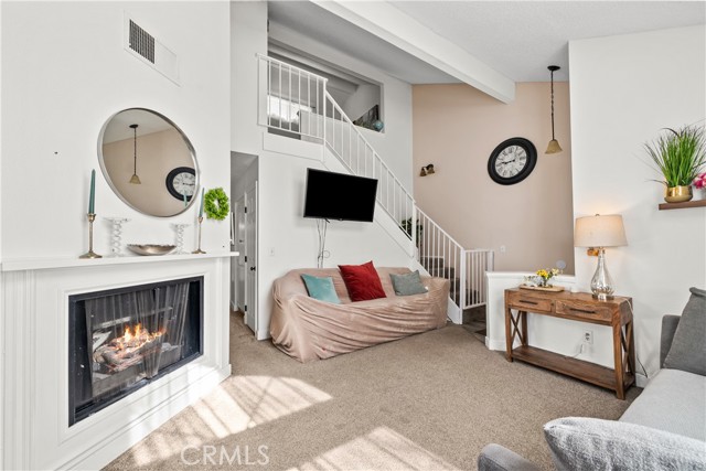 26905 Flo Lane, Canyon Country CA: https://media.crmls.org/medias/1146675c-39b3-4973-8cf1-4f97ff34631a.jpg