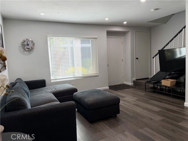 Detail Gallery Image 21 of 61 For 824 N Pasadena Ave #11,  Azusa,  CA 91702 - 2 Beds | 1/1 Baths