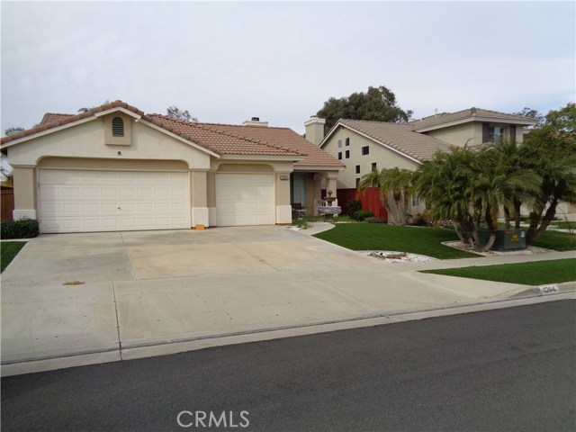 1264 Carriage Ln, Corona, CA 92878