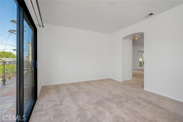 3229 Raintree Avenue, Torrance CA: https://media.crmls.org/medias/11477fa6-a300-4f00-b9d3-b7a48a4f143b.jpg
