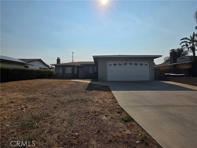 10243 Fremont Avenue, Montclair CA: https://media.crmls.org/medias/11478a3c-ef69-446d-93c4-72e153858460.jpg