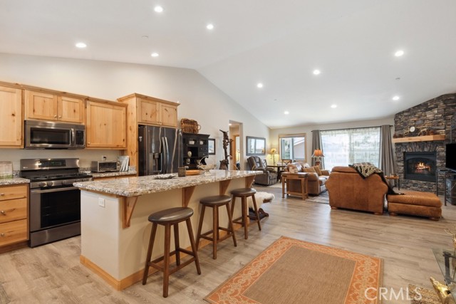 836 D Lane, Big Bear City CA: https://media.crmls.org/medias/11483eb3-9398-4aa2-b8f8-a32e653759cb.jpg
