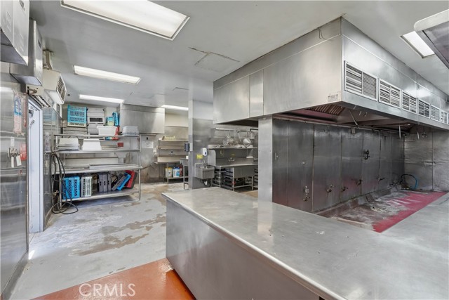  Commercial for Sale in Palmdale, California