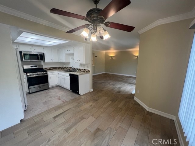 Front Image Thumbnail for CROC25258224