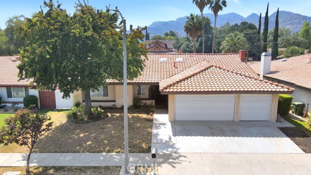 Detail Gallery Image 6 of 34 For 9835 Nevada Ave, Chatsworth,  CA 91311 - 4 Beds | 3 Baths