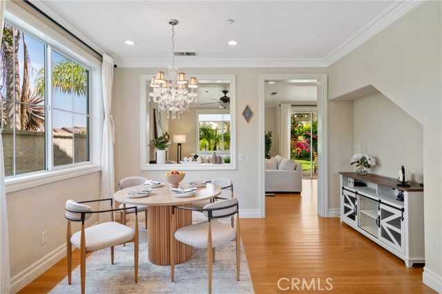 2 Corte Arbertura, San Clemente CA: https://media.crmls.org/medias/11498318-343a-4e3e-ae0c-bc77fa6a4ceb.jpg