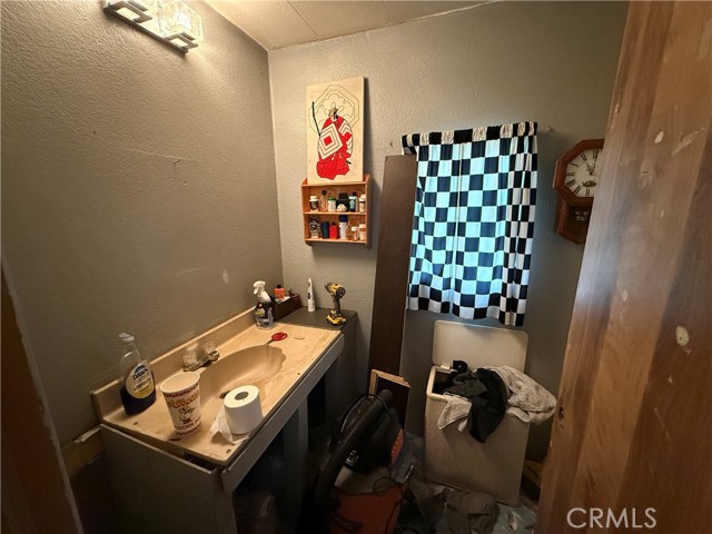 Detail Gallery Image 18 of 23 For 929 E Foothill #46,  Upland,  CA 91786 - 3 Beds | 2/1 Baths