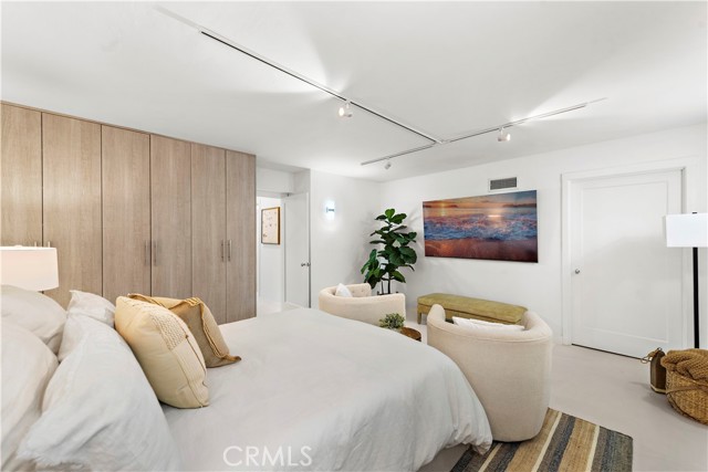 31602 Santa Rosa Drive, Laguna Beach CA: https://media.crmls.org/medias/114a98c7-7bef-4f3f-ba7a-41611bb549a0.jpg
