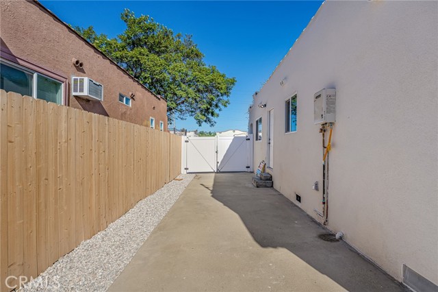 Detail Gallery Image 25 of 37 For 622 W 99th, Los Angeles,  CA 90044 - 3 Beds | 2 Baths