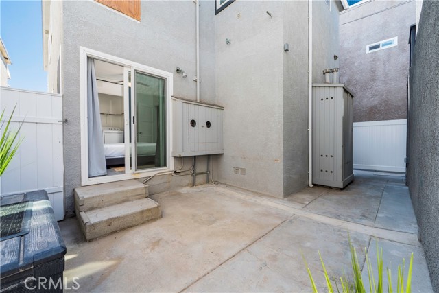 Detail Gallery Image 27 of 54 For 1003 Seal Way, Seal Beach,  CA 90740 - 6 Beds | 4 Baths