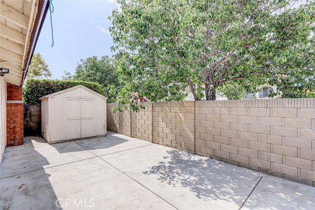 20102 Plaza De Madrid, Cerritos CA: https://media.crmls.org/medias/114cf104-2074-4f40-bf6e-51c1a924bae5.jpg