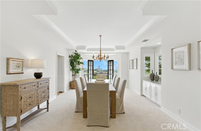 7 Belmont, Newport Beach CA: https://media.crmls.org/medias/114d4768-818e-484f-97cb-c94b34d554aa.jpg