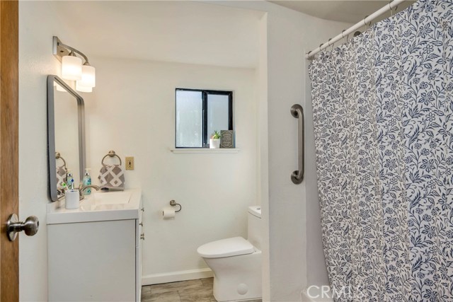 Detail Gallery Image 14 of 20 For 12940 1st, Clearlake Oaks,  CA 95423 - 2 Beds | 2 Baths