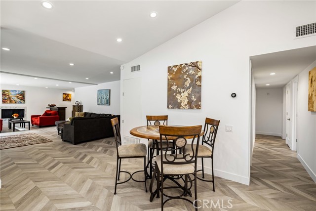 Detail Gallery Image 20 of 51 For 2303 N Magnolia, Palm Springs,  CA 92262 - 4 Beds | 2 Baths