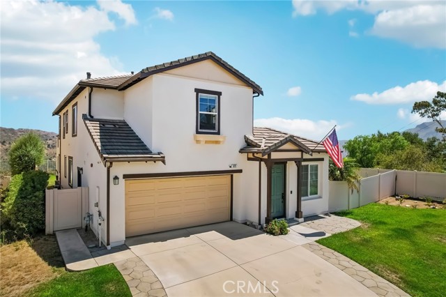 Detail Gallery Image 1 of 1 For 873 Coronado Cir, Santa Paula,  CA 93060 - 4 Beds | 3 Baths