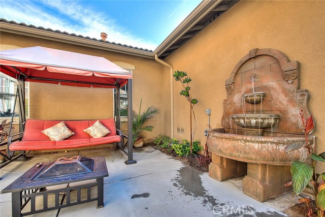 Detail Gallery Image 13 of 73 For 31722 Waterfall Way, Murrieta,  CA 92563 - 4 Beds | 3/1 Baths