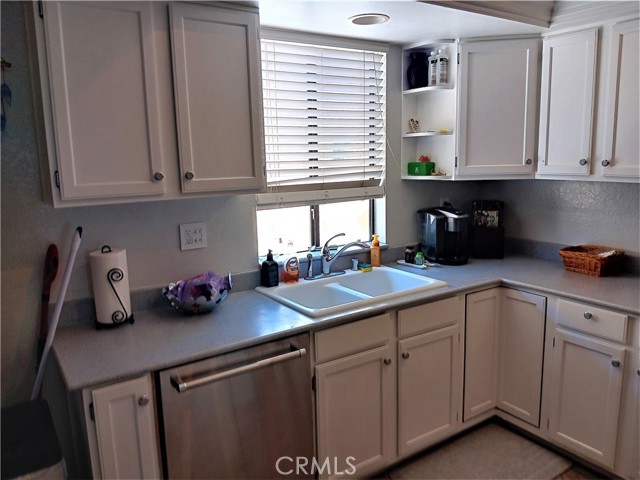 2520 Ruhland Avenue, Redondo Beach, California 90278, 2 Bedrooms Bedrooms, ,1 BathroomBathrooms,Residential,Sold,Ruhland,OC23112406