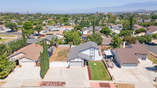 Detail Gallery Image 33 of 39 For 1005 Acacia, Corona,  CA 92879 - 4 Beds | 2 Baths