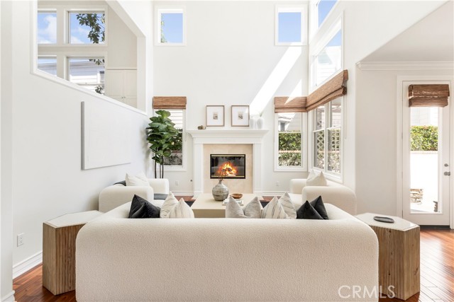 Detail Gallery Image 11 of 42 For 31 Cape Andover, Newport Beach,  CA 92660 - 4 Beds | 3/1 Baths