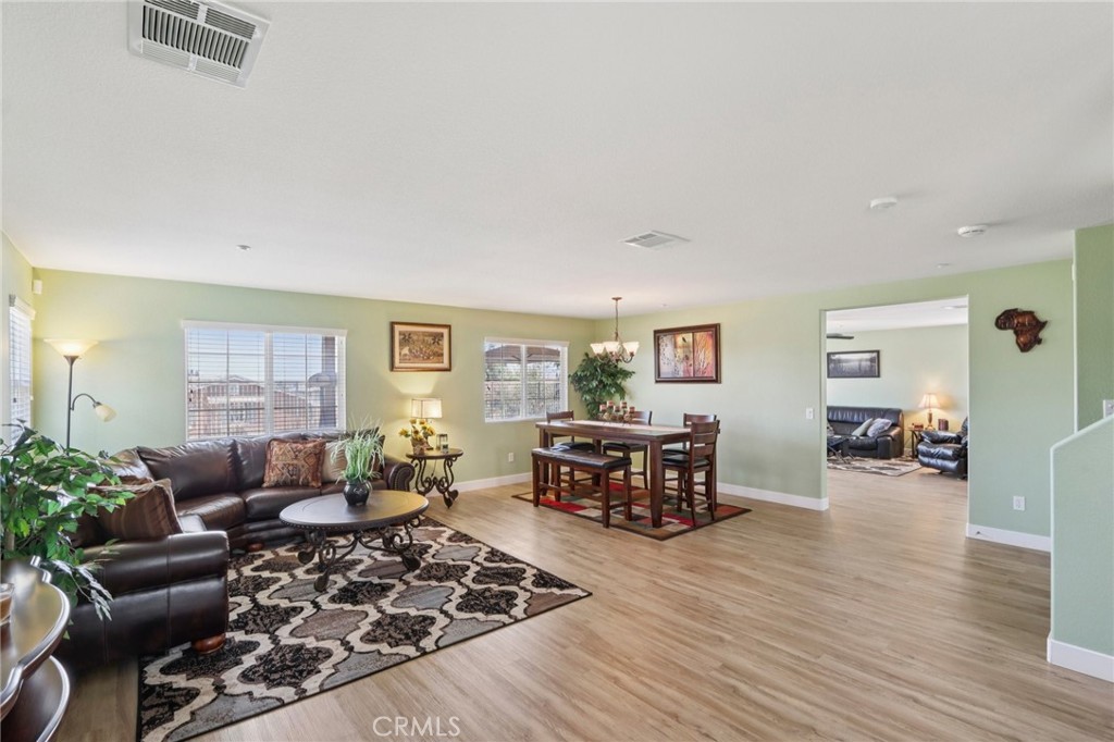 MLS #IV25241412 image #6