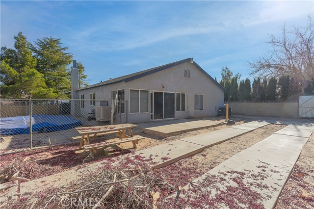 Detail Gallery Image 18 of 27 For 44551 12th St, Lancaster,  CA 93535 - 4 Beds | 2 Baths